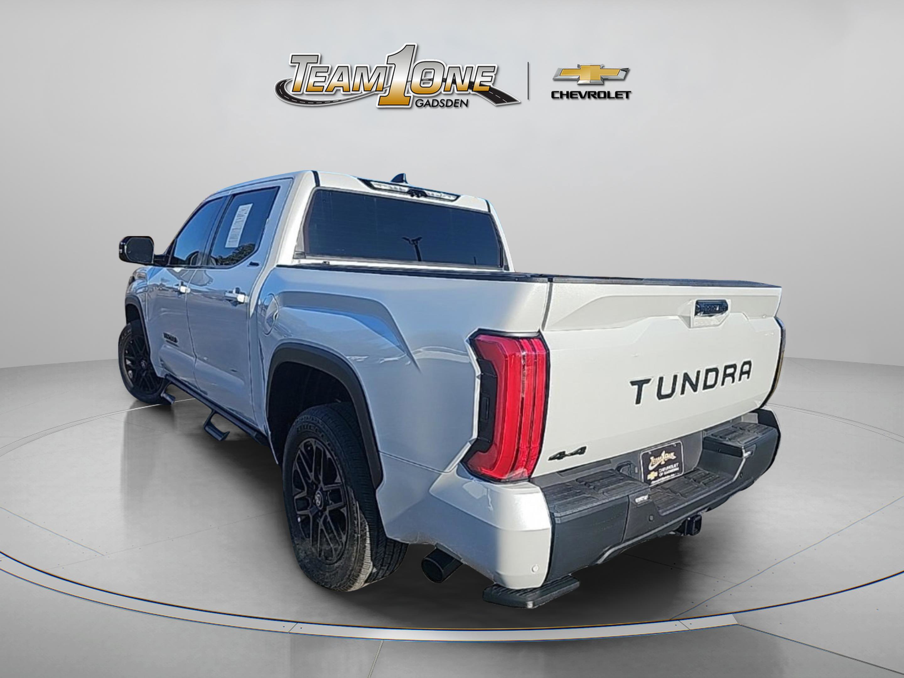 2025 Toyota Tundra SR5 photo 3