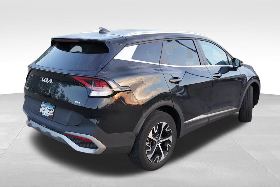 2023 Kia Sportage EX photo 3