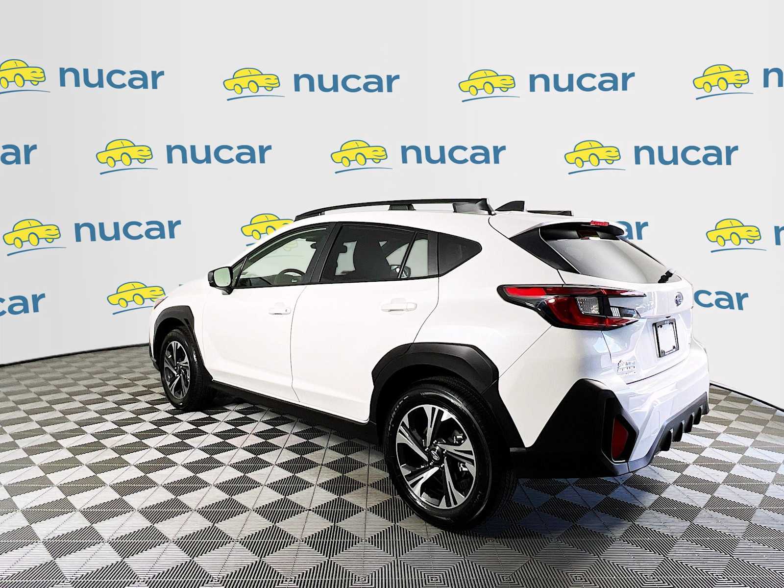 2025 Subaru Crosstrek Premium photo 3