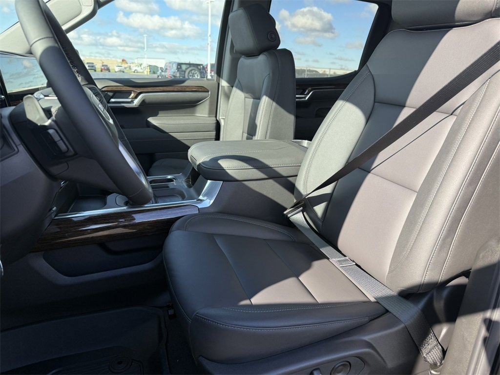 2026 GMC SIERRA - Image 15