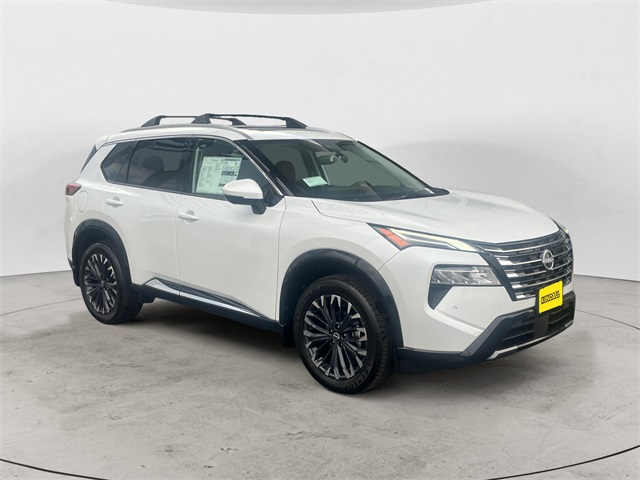 2026 Nissan Rogue Platinum photo 4