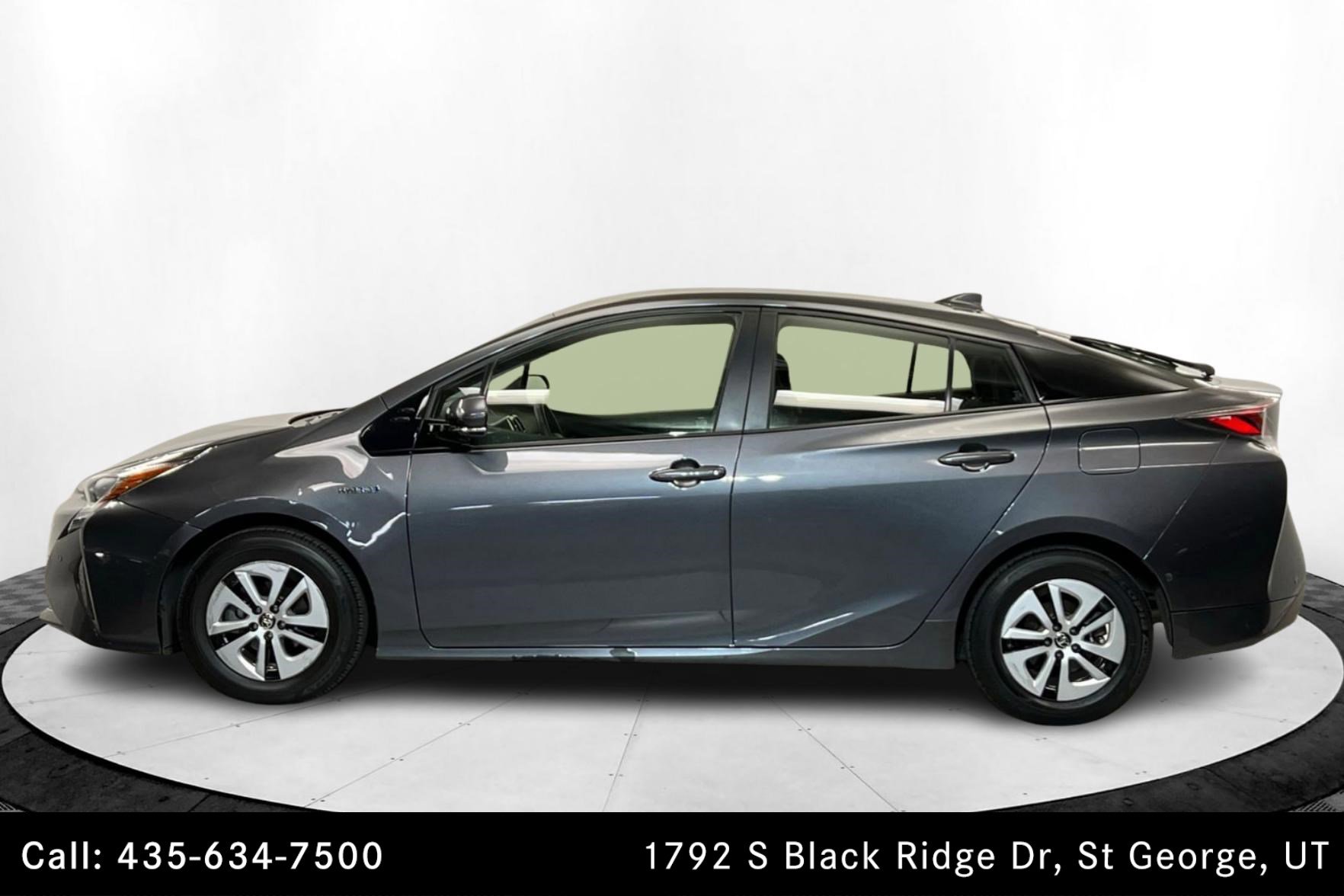 2017 Toyota Prius Two photo 2