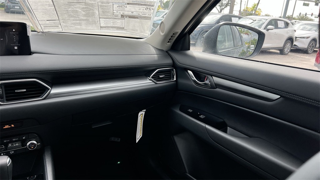 2025 Mazda CX-5 2.5 Select photo 14