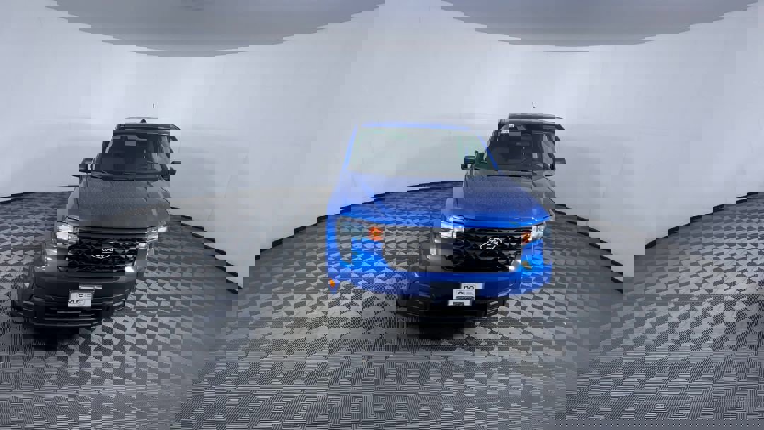 2025 Ford Maverick XL photo 2