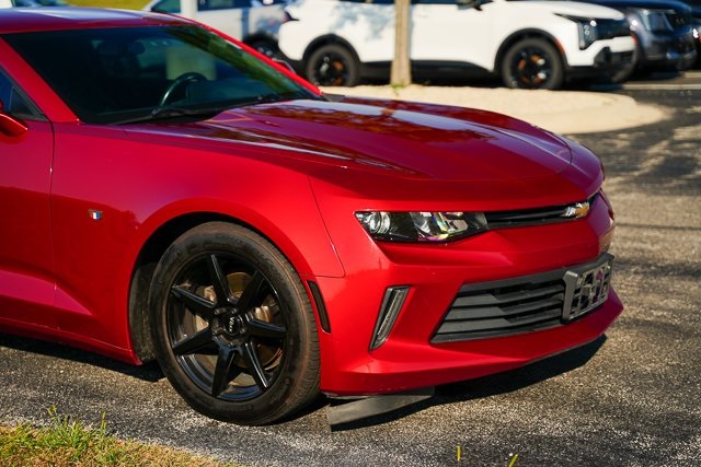2016 Chevrolet Camaro 1LT photo 37