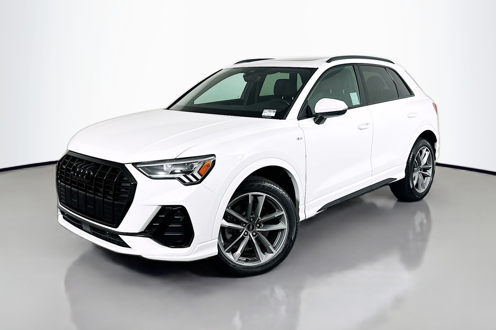 2023 Audi Q3 S Line Premium's photo