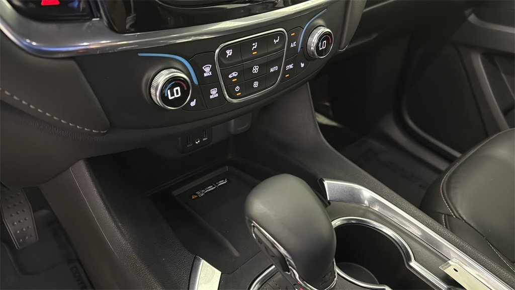 2023 Chevrolet Traverse Leather photo 20