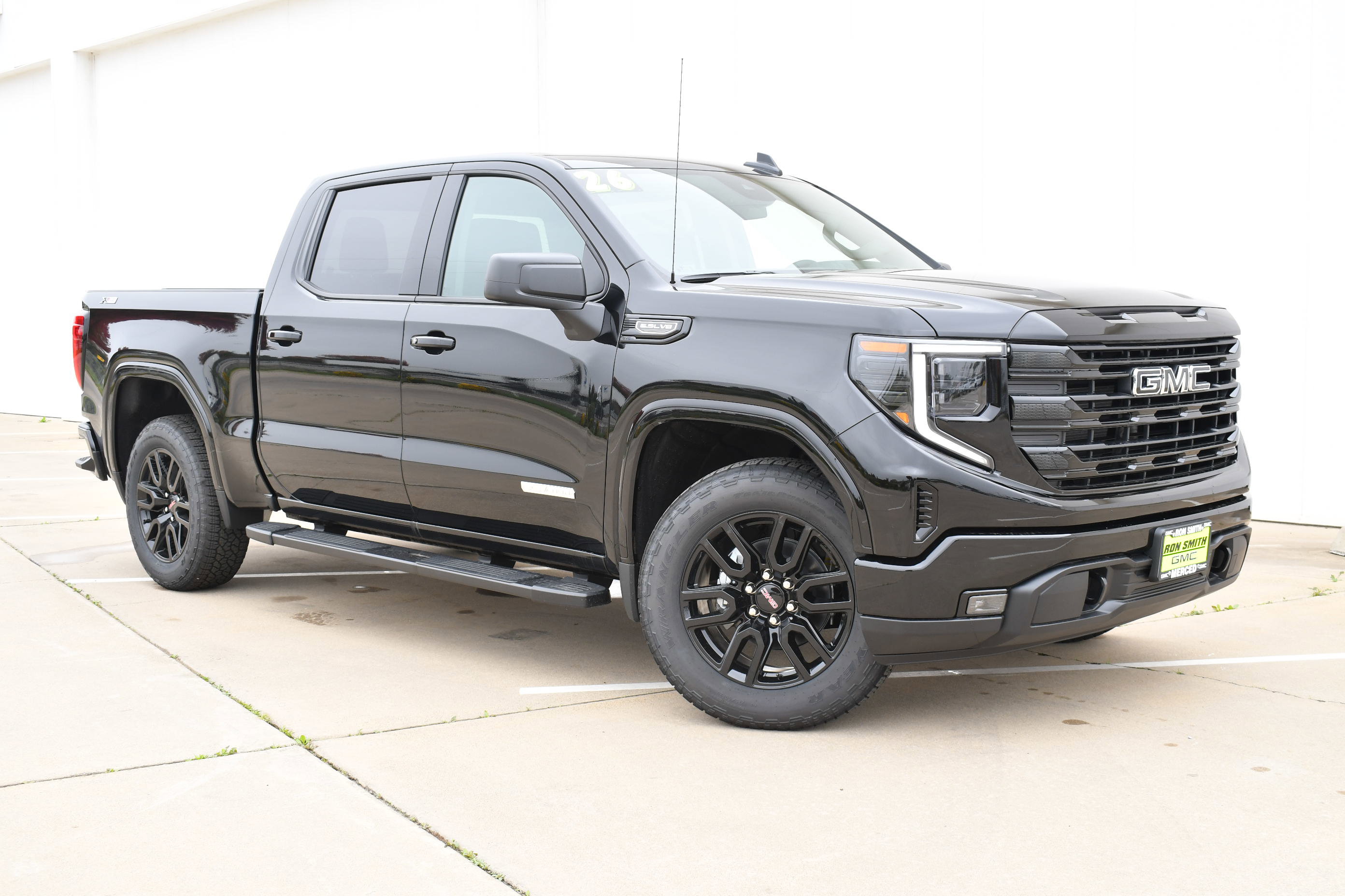 2026 Gmc Sierra 1500 Elevation photo 2