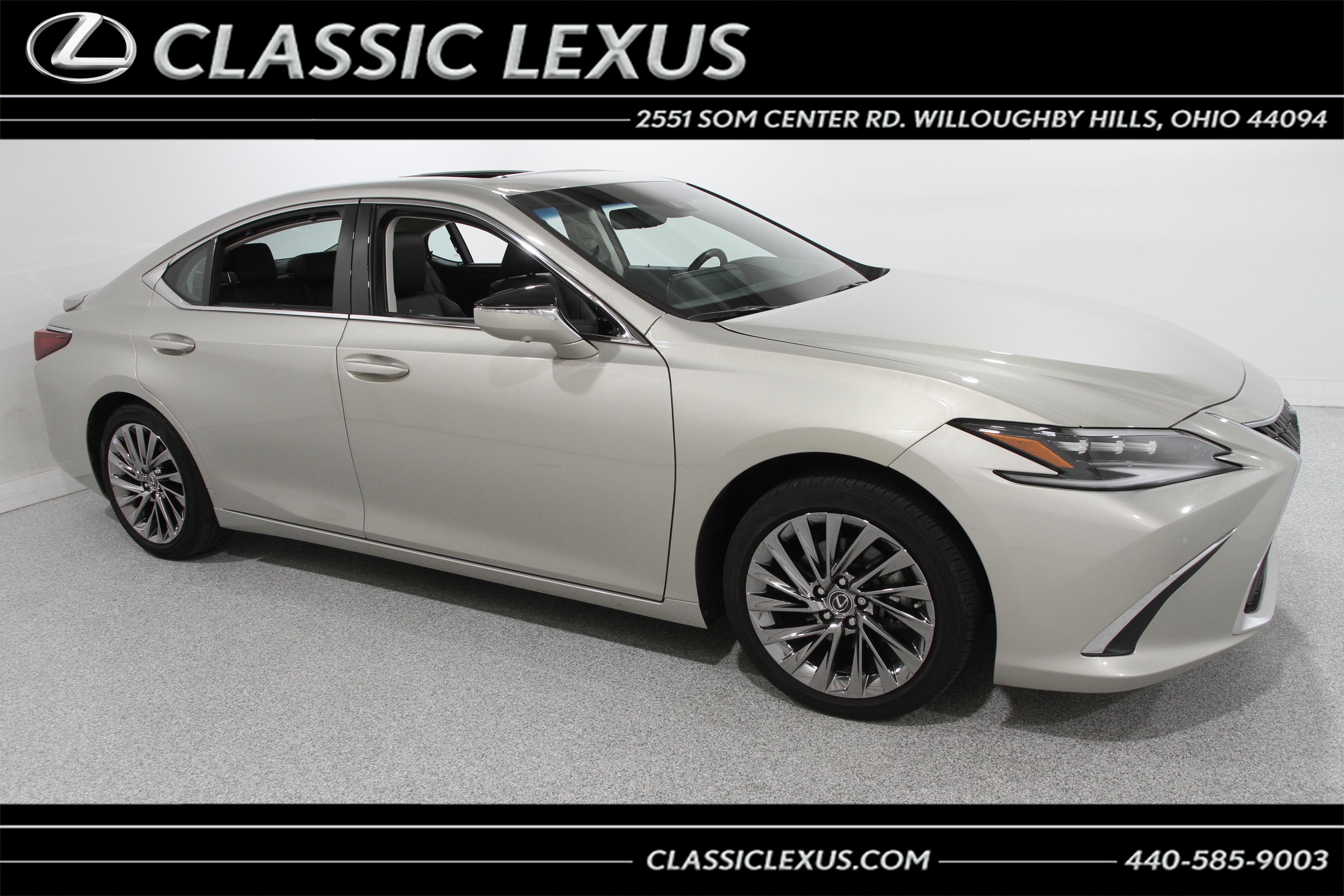 2024 Lexus ES 300h Ultra Luxury