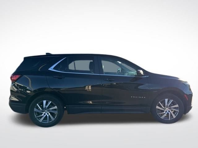 2022 Chevrolet Equinox LT photo 4