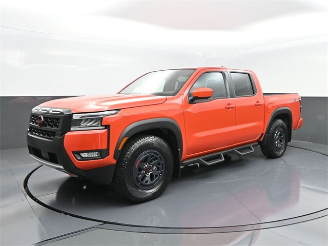 2025 Nissan Frontier PRO-X photo 3