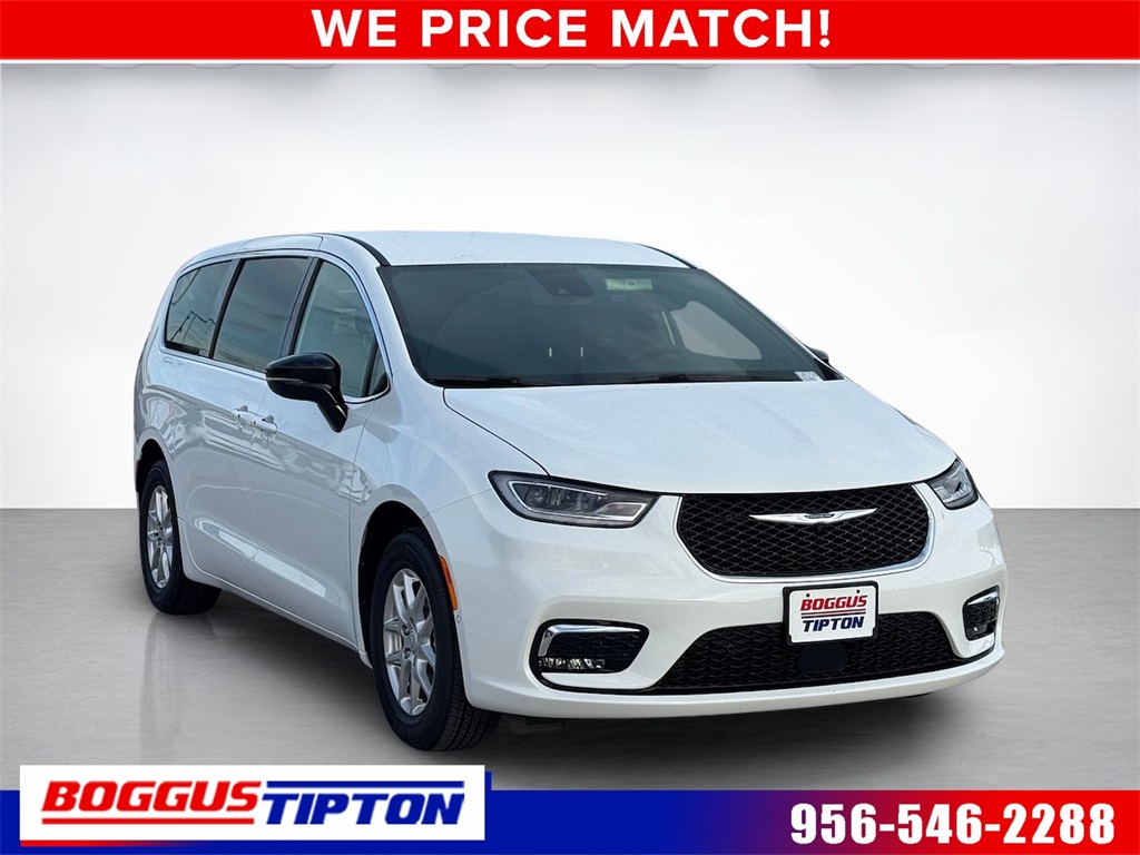 2026 Chrysler Pacifica Select's photo