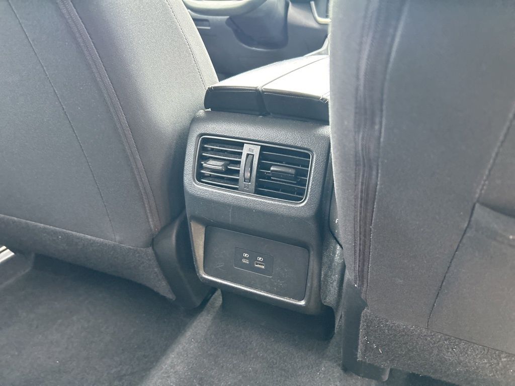 2023 Nissan Rogue SV photo 39