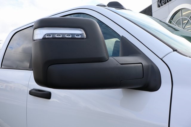 2025 Ram 3500 Big Horn photo 2