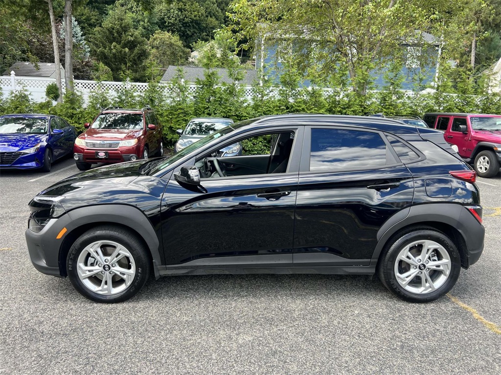 2023 Hyundai Kona SEL photo 7