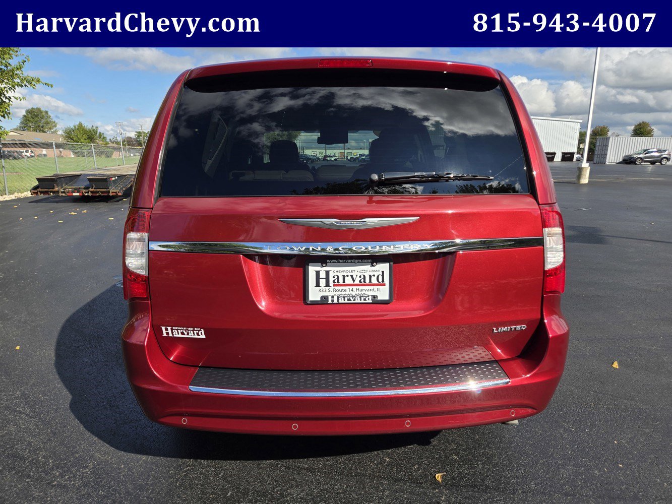 2015 Chrysler Town & Country Limited Platinum photo 5