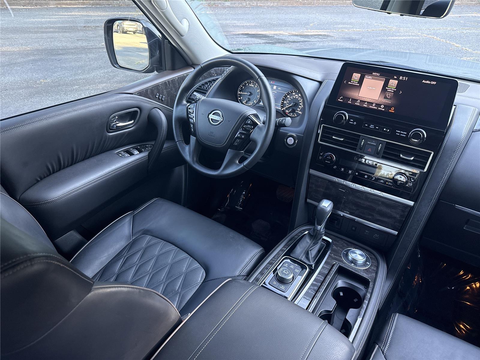 2022 Nissan Armada Platinum photo 17
