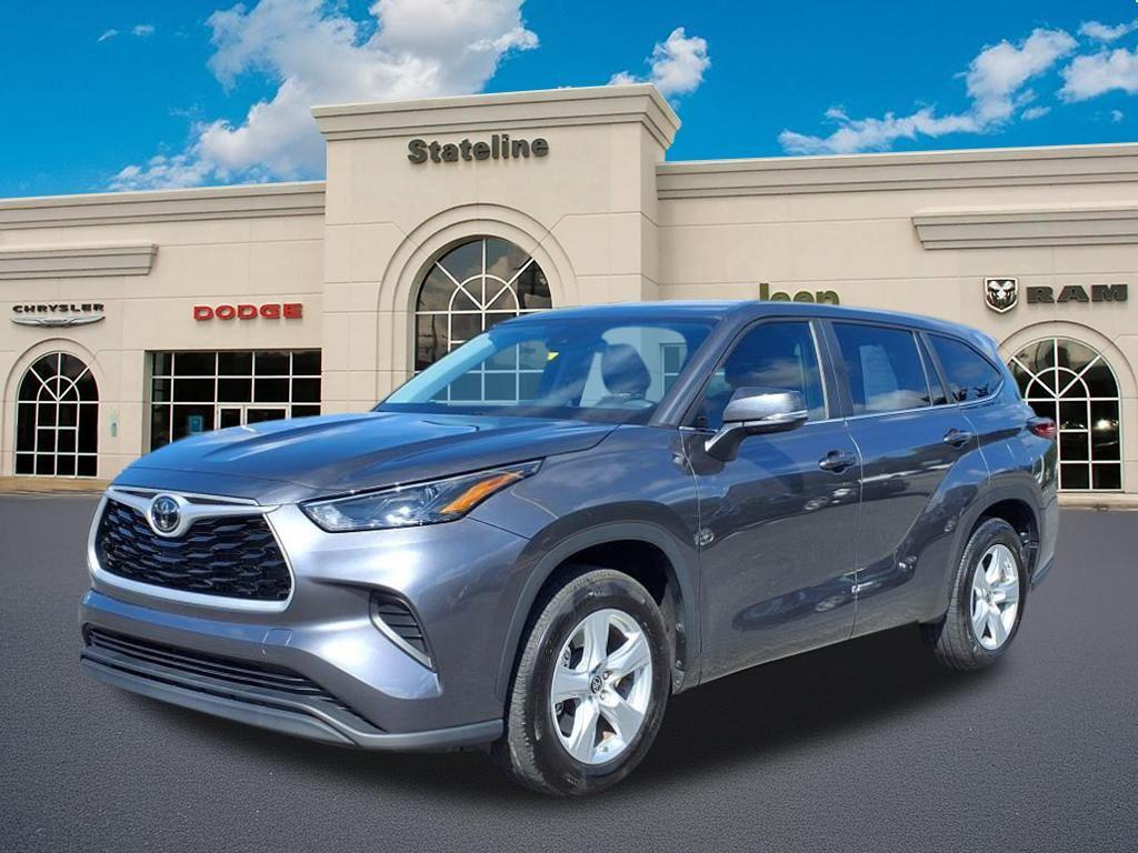 2023 Toyota Highlander L's photo