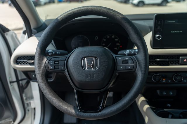 2026 Honda HR-V LX photo 12