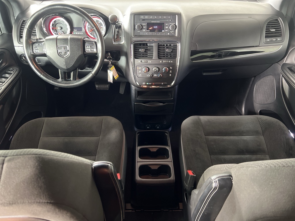 2016 Dodge Grand Caravan SE photo 18