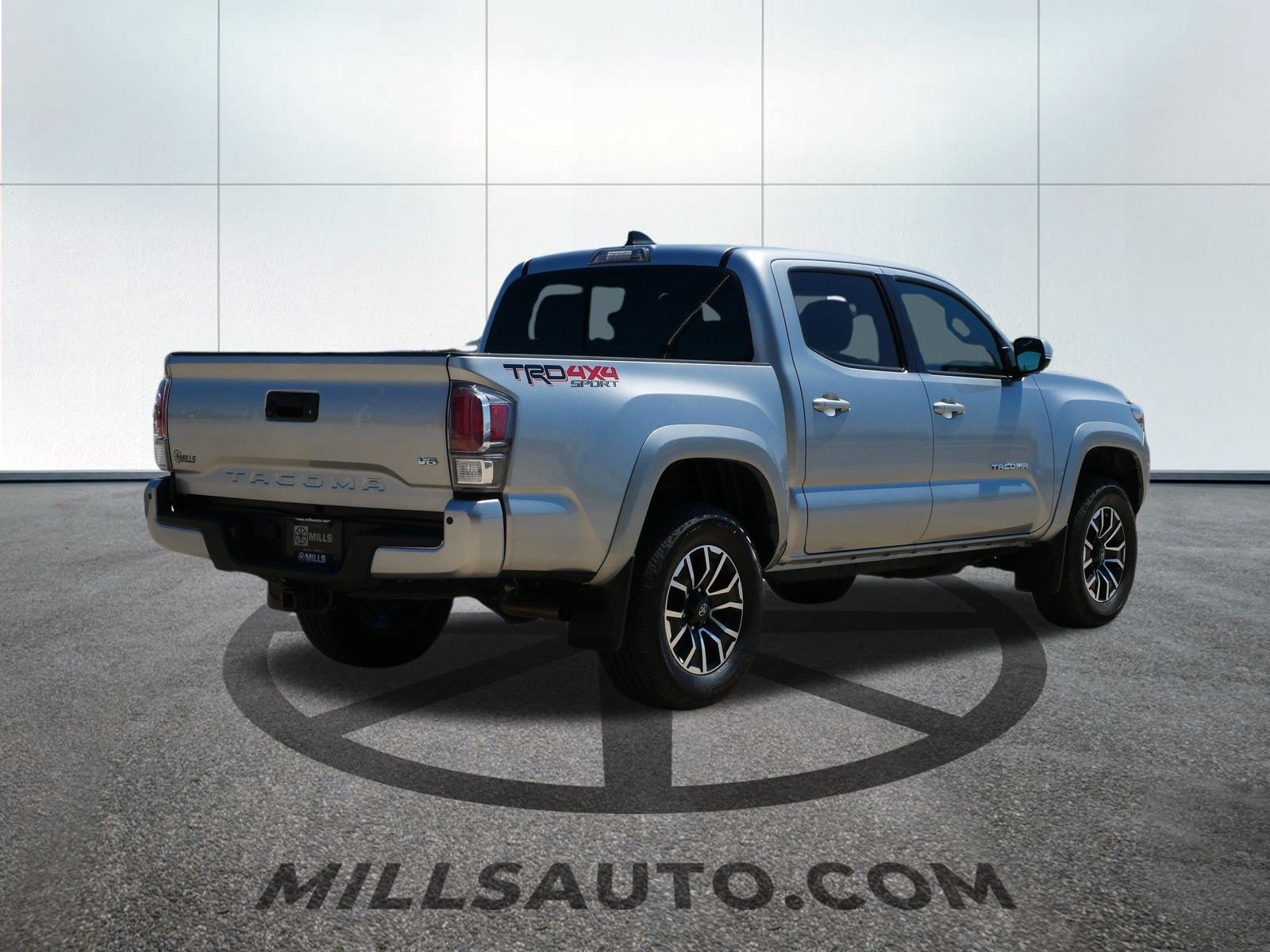 2023 Toyota Tacoma TRD Sport photo 4