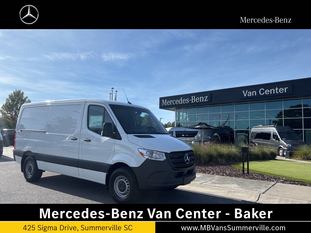 2026 Mercedes-Benz Sprinter Cargo Van Base's photo