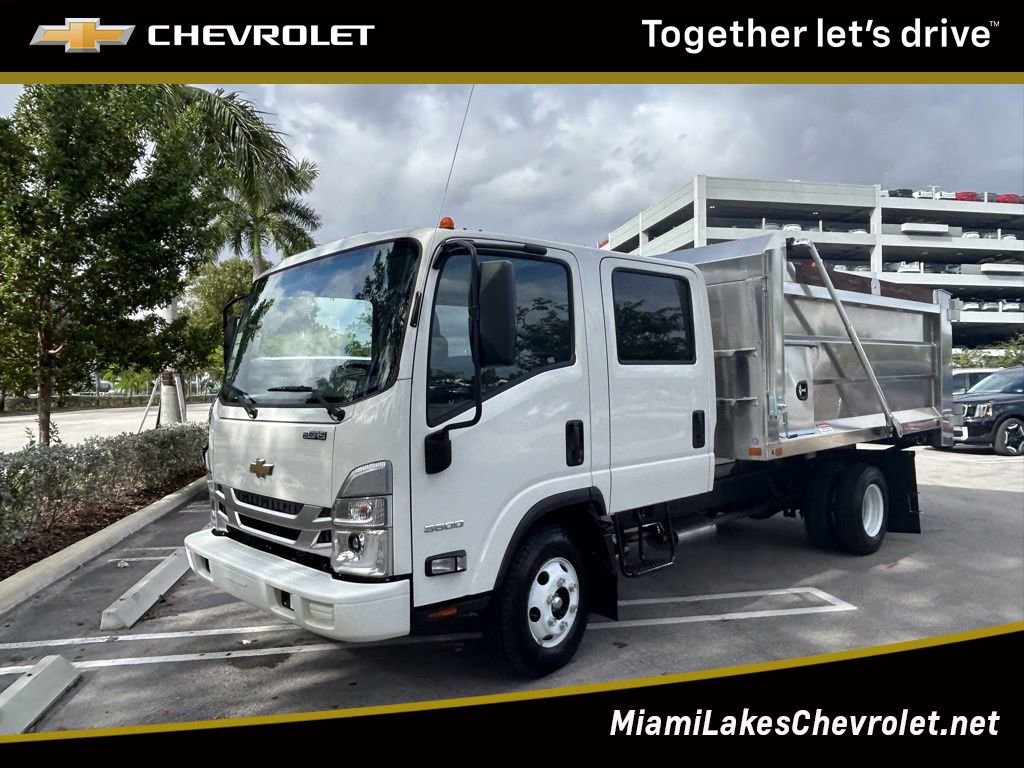 New 2024 Chevrolet Low Cab Forward 3500 NA Crew Cab in Miami Lakes 