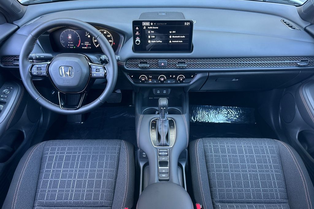 2026 Honda HR-V Sport photo 8
