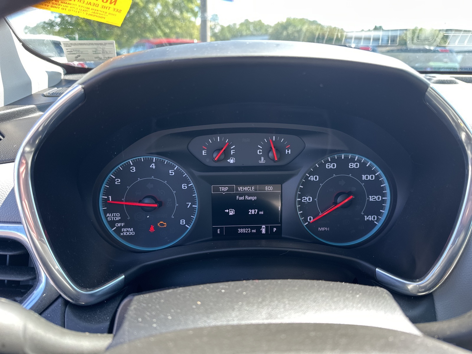 2019 Chevrolet Equinox LS photo 3