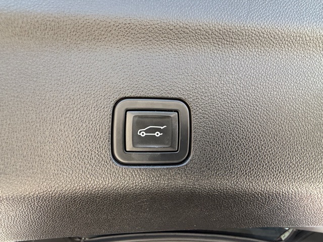 2021 Gmc Yukon AT4 photo 19