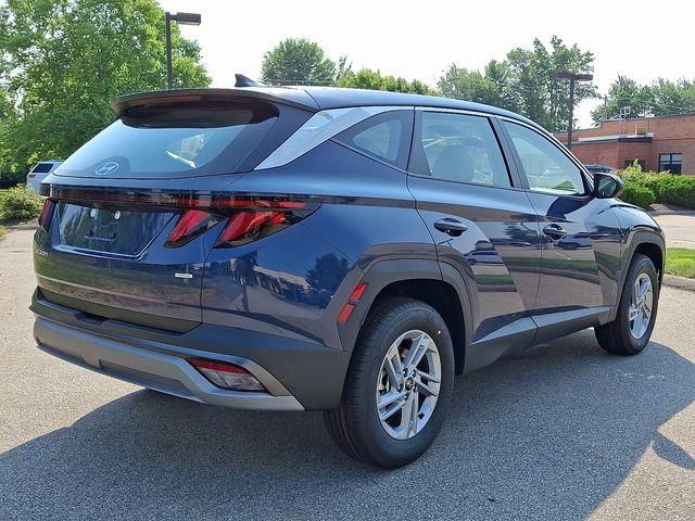 2025 Hyundai Tucson SE photo 2