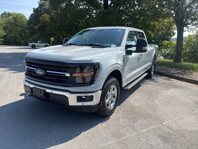 2024 Ford F-150 XLT photo 3