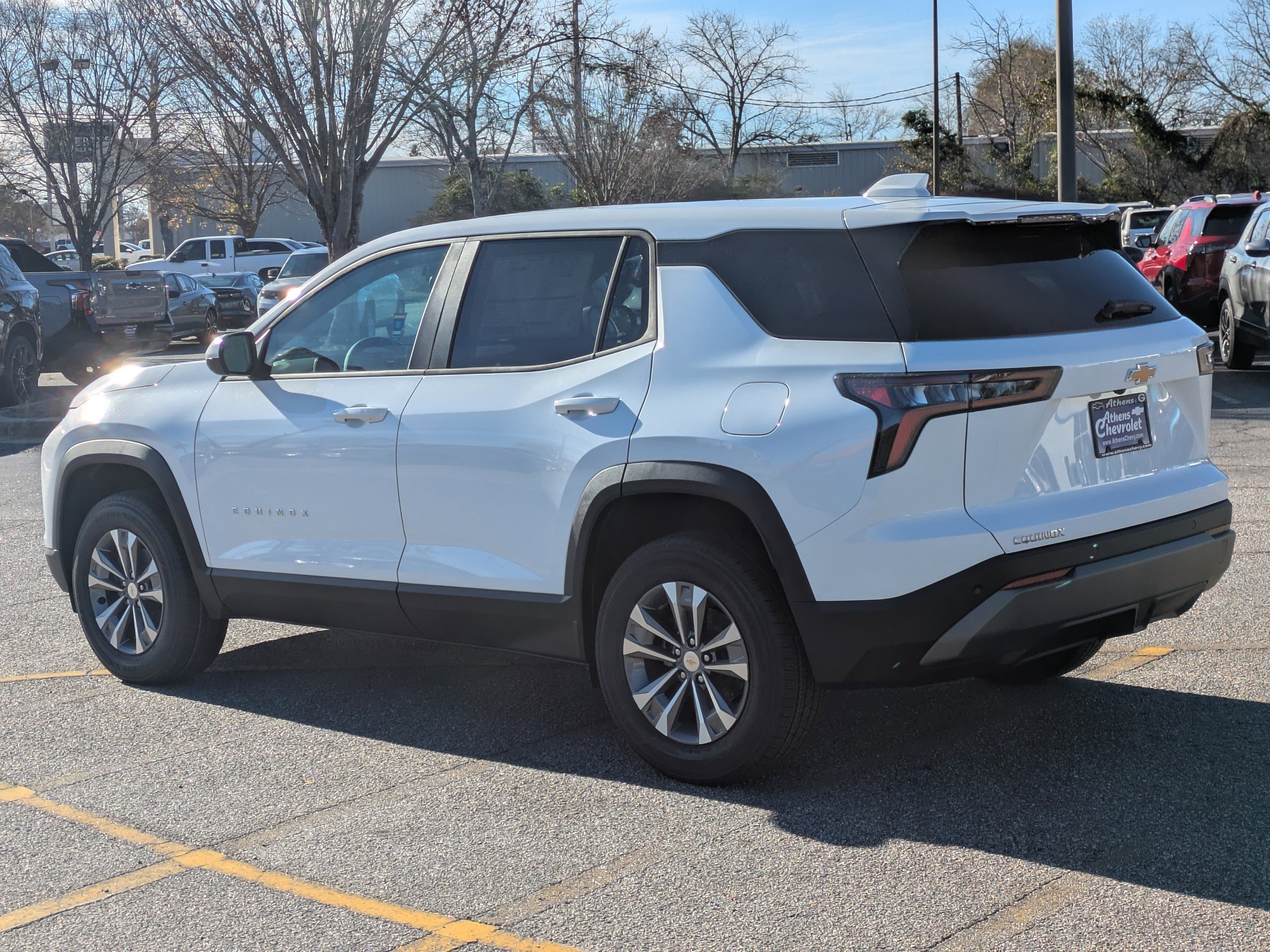 2026 Chevrolet Equinox LT photo 4