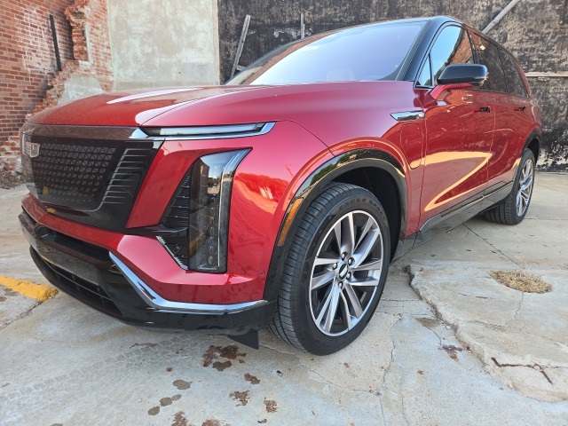 2026 Cadillac VISTIQ Sport's photo