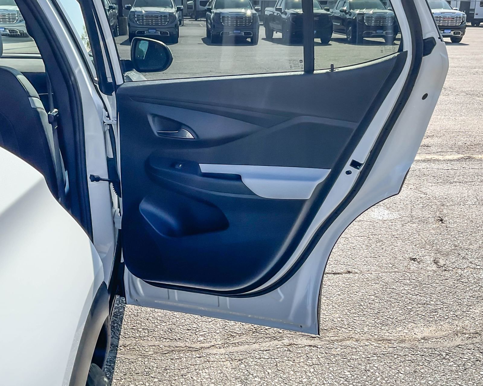 2025 Buick Envista Preferred photo 16