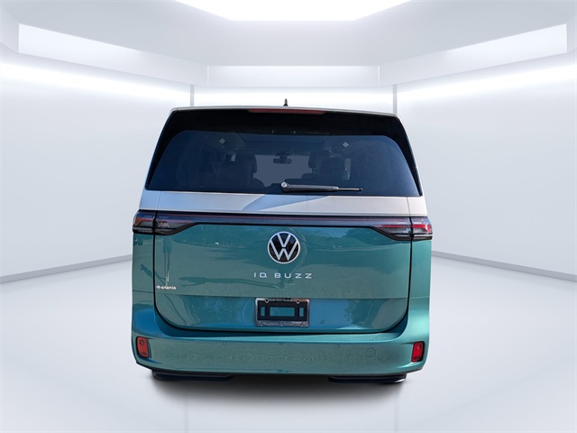 2025 Volkswagen ID. Buzz Pro Plus photo 4