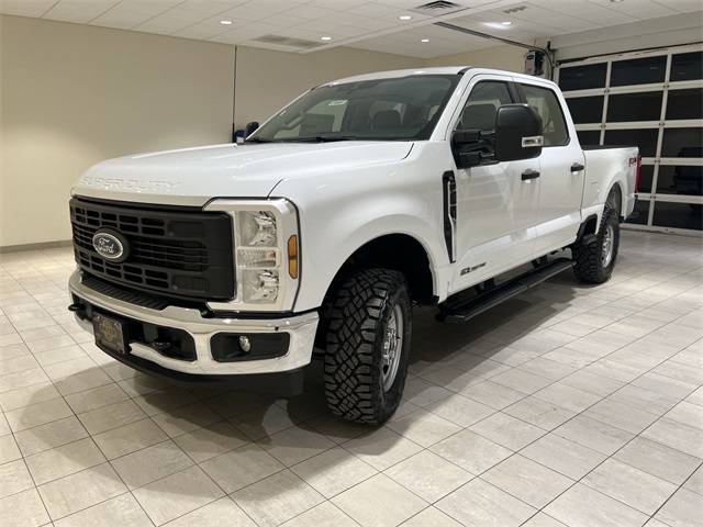 2025 Ford F-250 Super Duty XL's photo