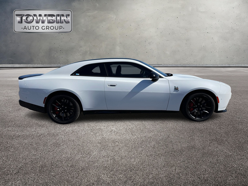 2024 Dodge Charger R/T Scat Pack photo 3
