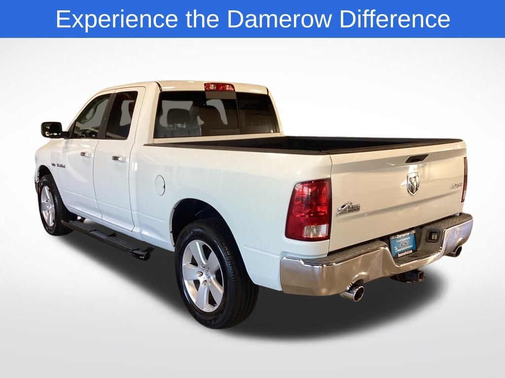 2010 Ram 1500 SLT photo 3