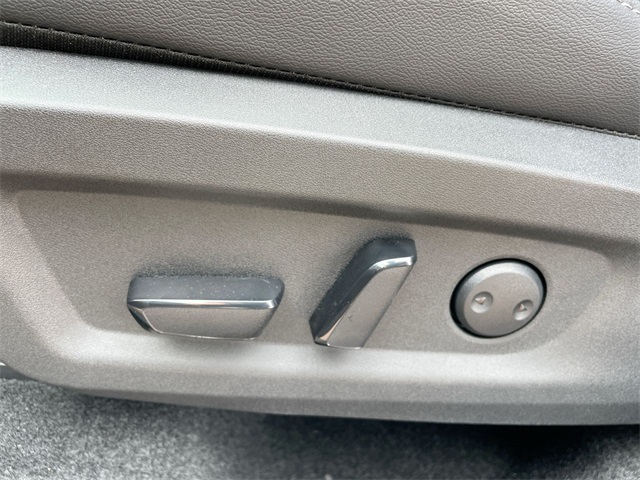 2025 Nissan Murano SV photo 19