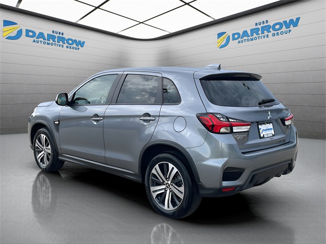 2024 Mitsubishi Outlander Sport ES photo 2