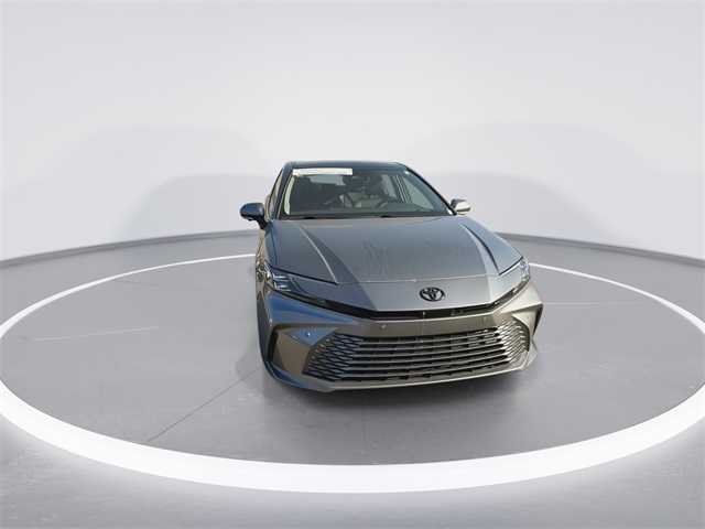 2025 Toyota Camry XLE photo 3