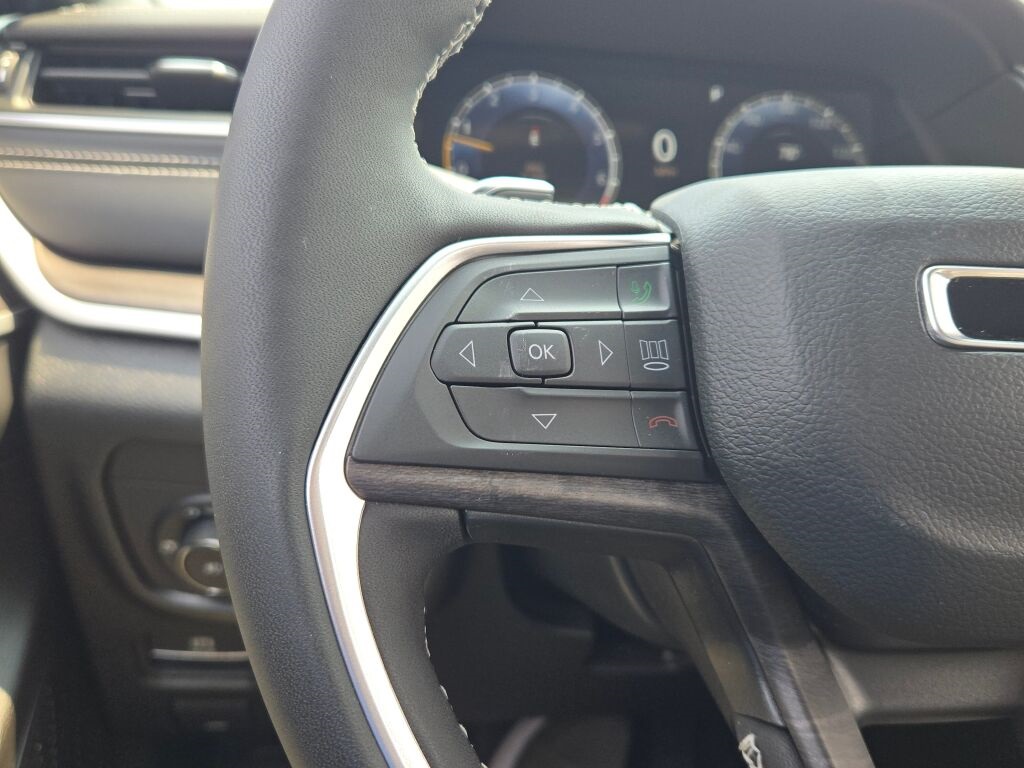 2025 Jeep Grand Cherokee Limited photo 32