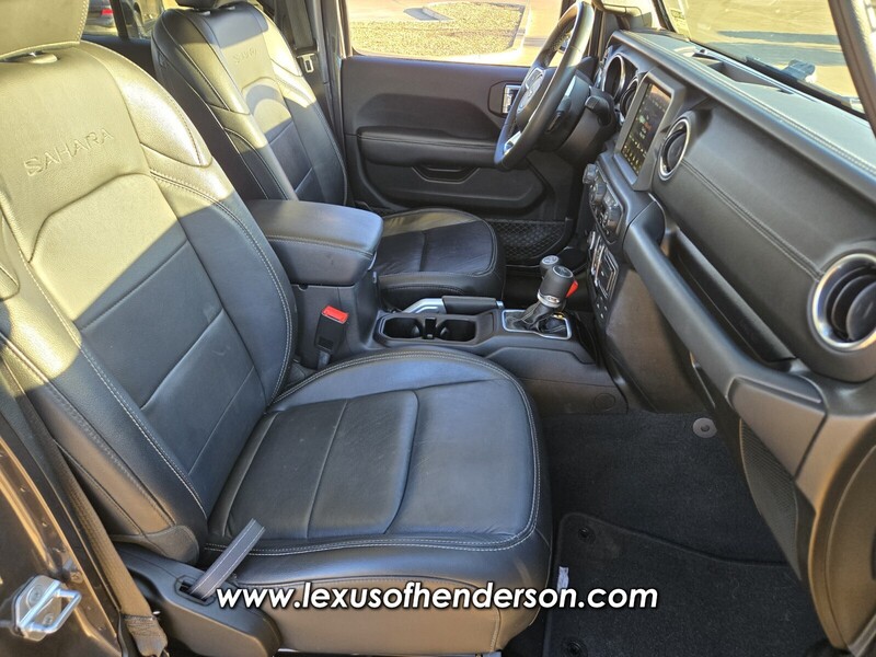 2018 Jeep Wrangler Unlimited Sahara photo 16