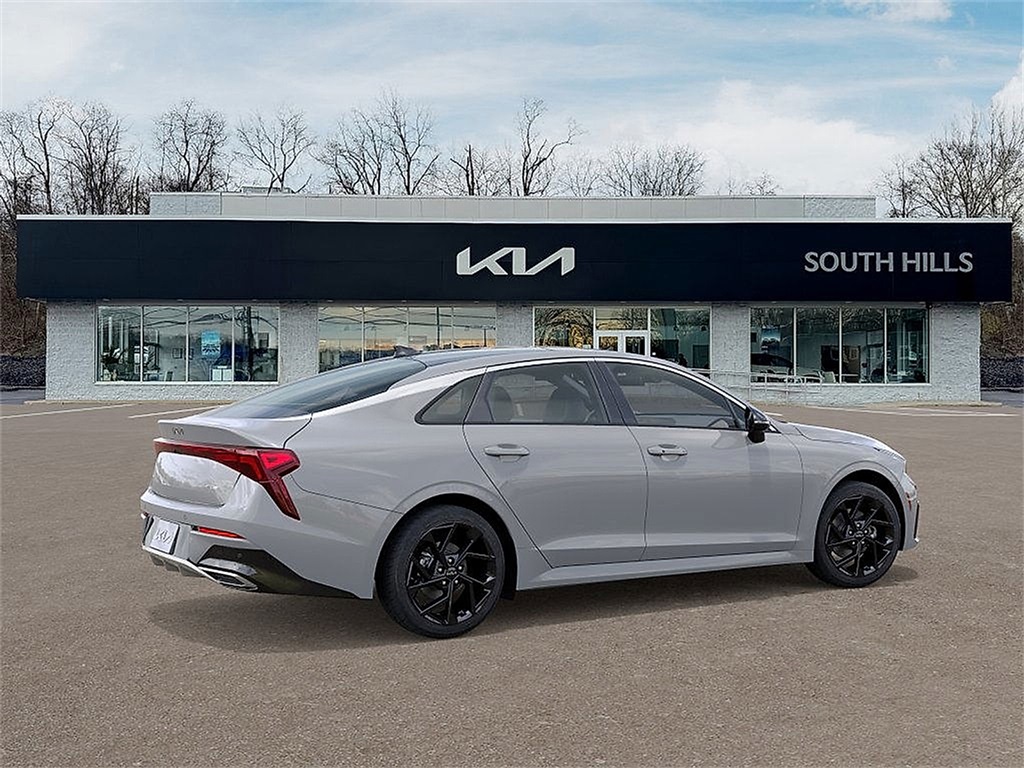 2026 Kia K5 GT-Line photo 4