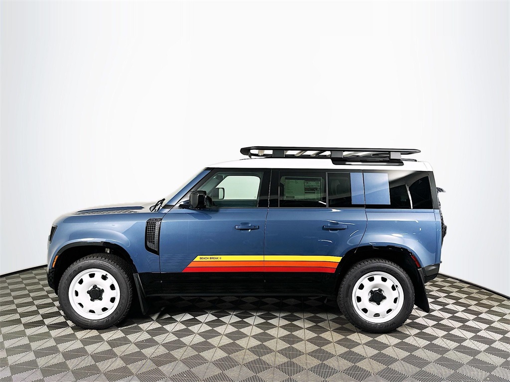 2025 Land Rover Defender 110 S photo 8