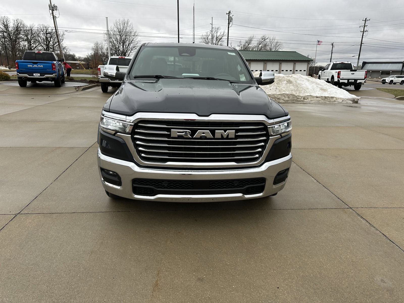 2025 Ram 1500 Laramie photo 2
