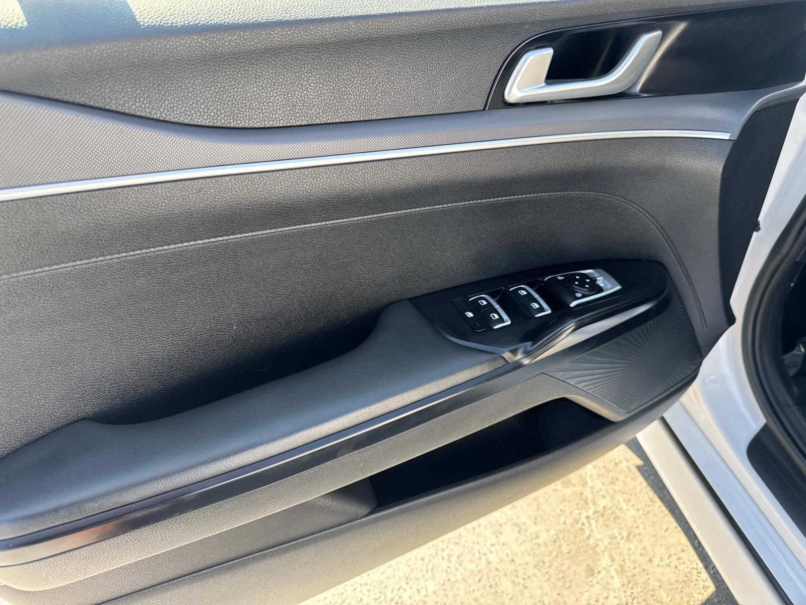 2021 Kia K5 GT-Line photo 13