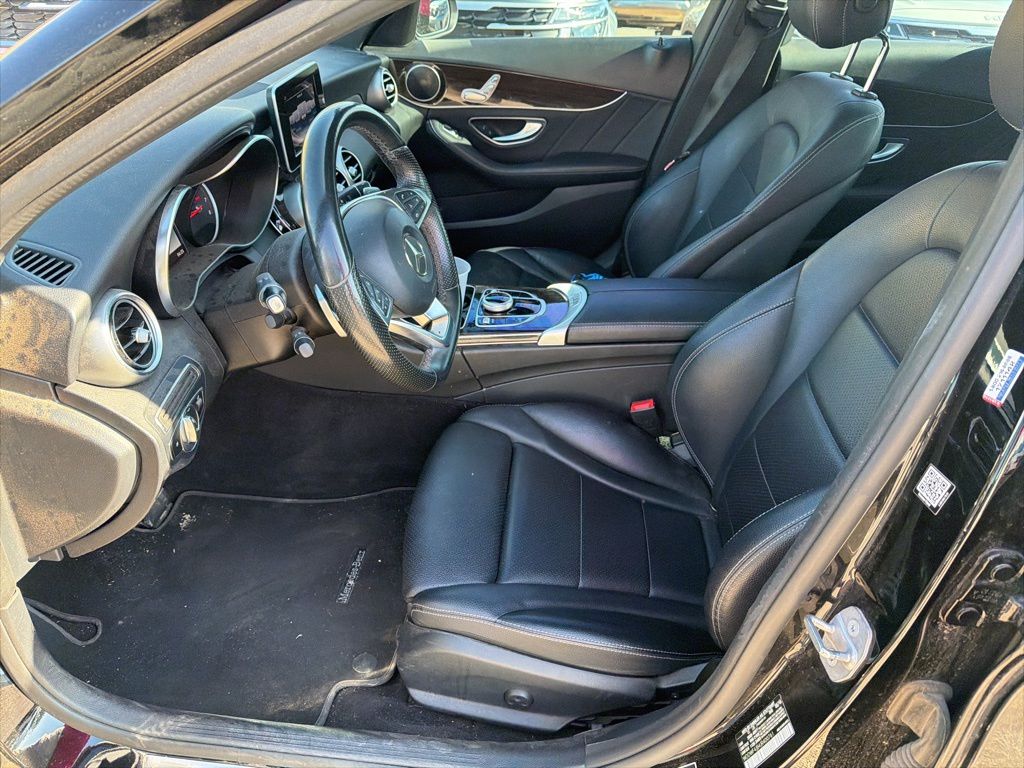 2018 Mercedes Benz C 300 photo 16