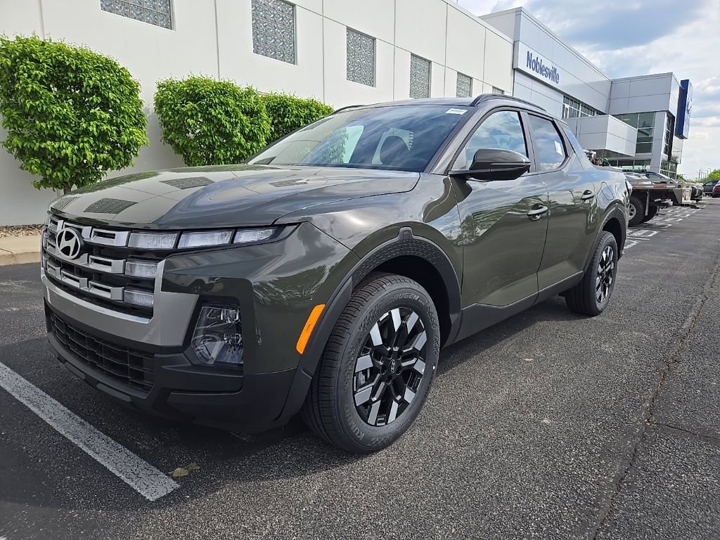 2025 Hyundai Santa Cruz SEL Activity photo 2